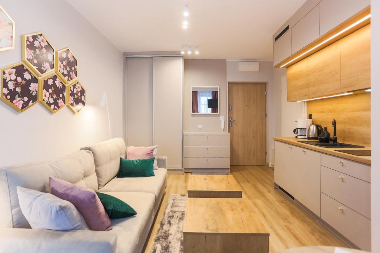 Apartamenty Swinoujscie - Kwartal Rozy Wiatrow II エクステリア 写真
